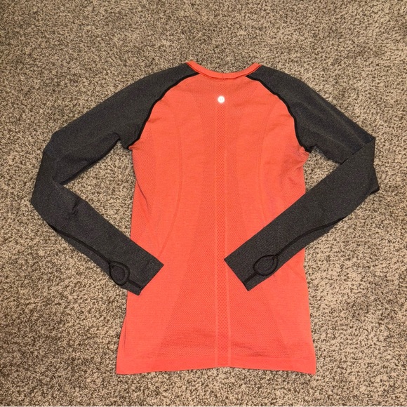 Lululemon Swiftly Tech Long Sleeved Tee
Love Red Deep Coal Raglan Size 8 - Picture 7 of 16